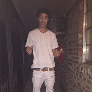 Meet your Posher, Deangelo